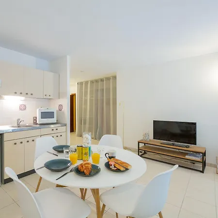 & San Roccu Aparthotel 4*